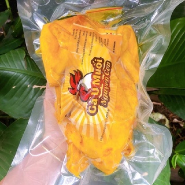 GÀ Ủ MUỐI NGUYÊN CON